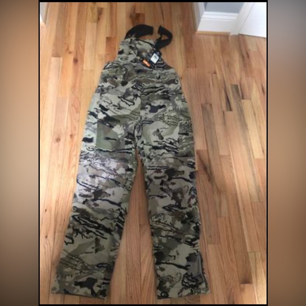 Under Armour Grit Barren Camo Mid Season Hunting Bib 1344583-999 Women's Medium